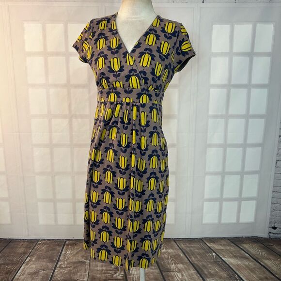 Boden Yellow Navy and Grey Floral ShortSleeve Dress Jersey Size 8 - Picture 1 of 9